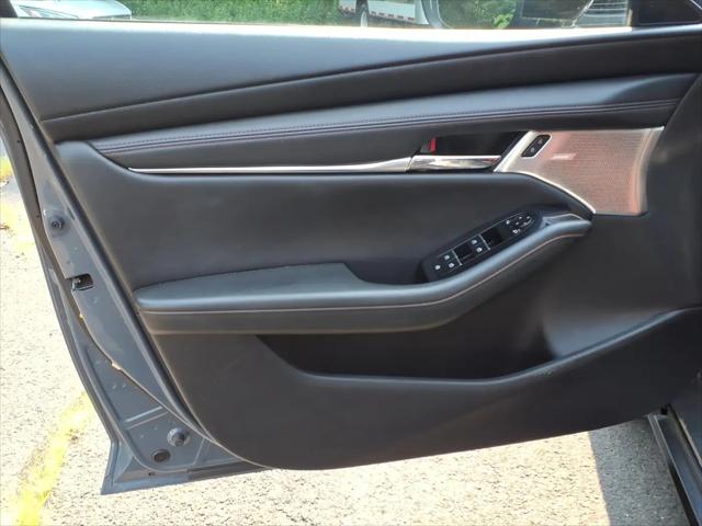 2023 Mazda Mazda3 2.5 S Carbon Edition