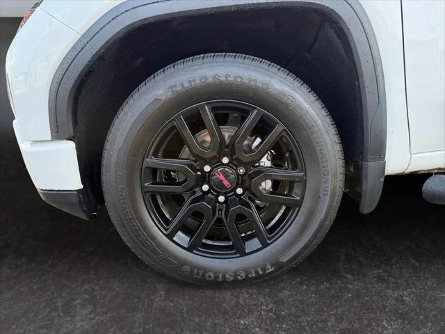 2023 GMC Sierra 1500 4WD Crew Cab Short Box Elevation with 3SB