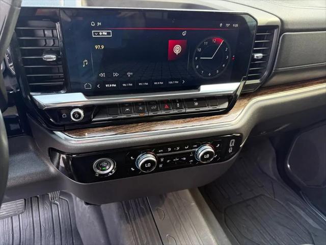 2023 GMC Sierra 1500 4WD Crew Cab Short Box Elevation with 3SB