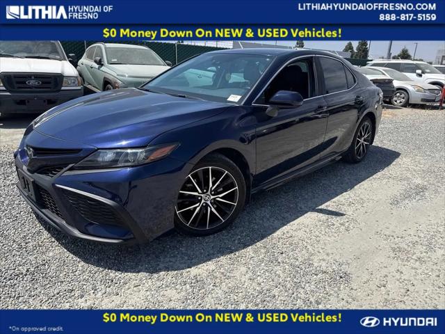 2021 Toyota Camry SE for sale in Fresno, CA
