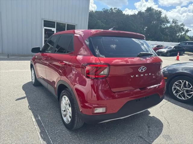 2022 Hyundai Venue SE