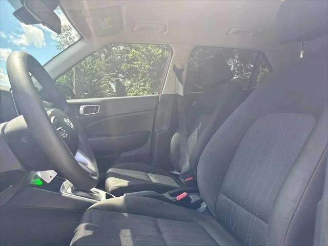 2022 Hyundai Venue SE