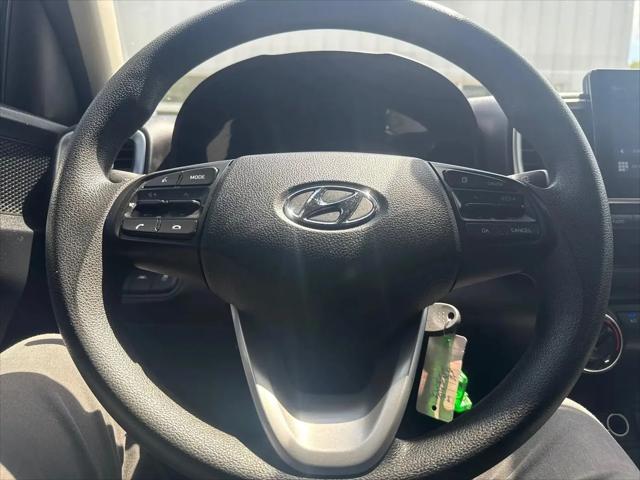 2022 Hyundai Venue SE