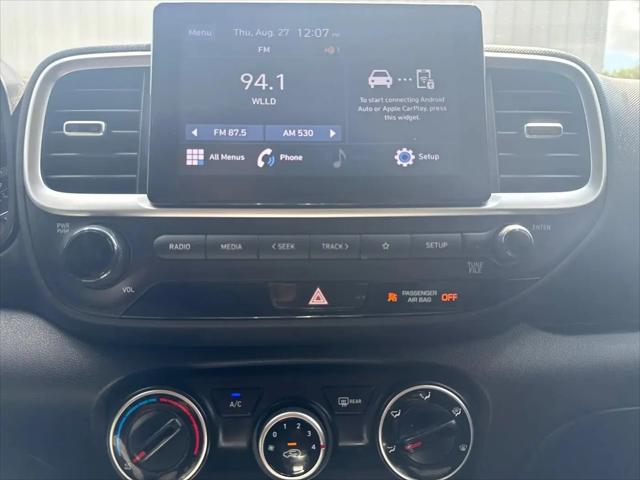 2022 Hyundai Venue SE