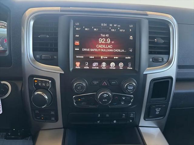2017 Ram 1500 Big Horn Crew Cab 4x4 57 Box