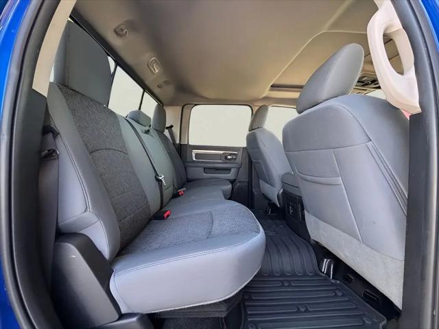 2017 Ram 1500 Big Horn Crew Cab 4x4 57 Box
