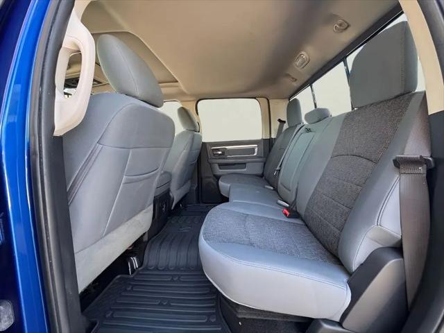 2017 Ram 1500 Big Horn Crew Cab 4x4 57 Box
