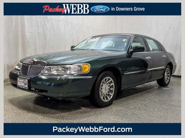 1999 Lincoln Town Car Signature for sale in Downers Grove, IL