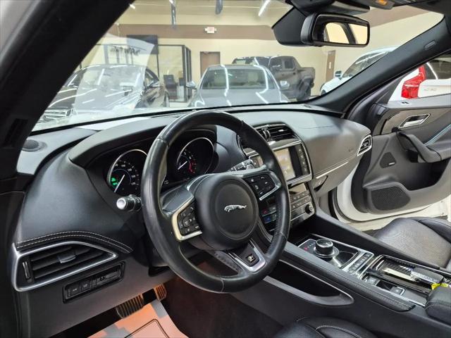2018 Jaguar F-PACE 35t R-Sport