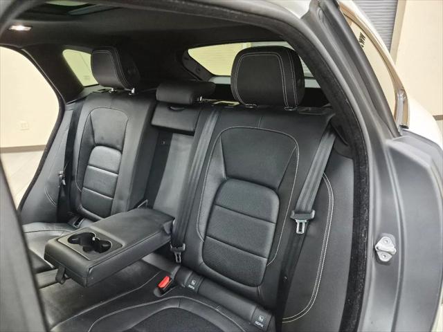 2018 Jaguar F-PACE 35t R-Sport