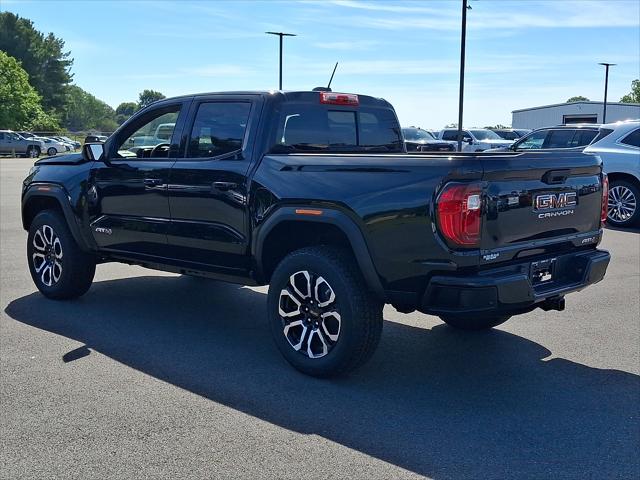 2026 GMC Canyon AT4, 4WD