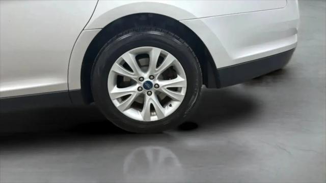 2012 Ford Taurus SEL