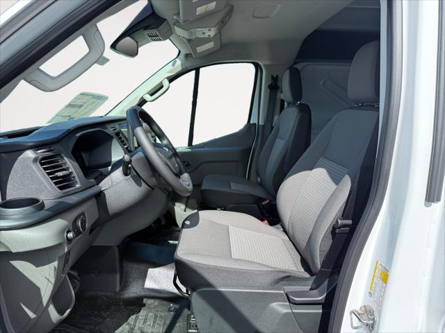2026 Ford Transit Cargo Van 2026 FORD TRANSIT-150 CARGO 3DR 130 WB RWD