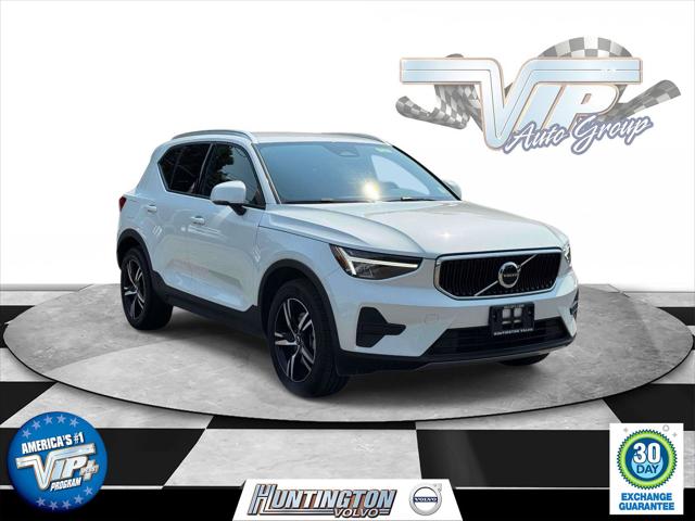2023 Volvo XC40 B5 Core for sale in Huntington, NY