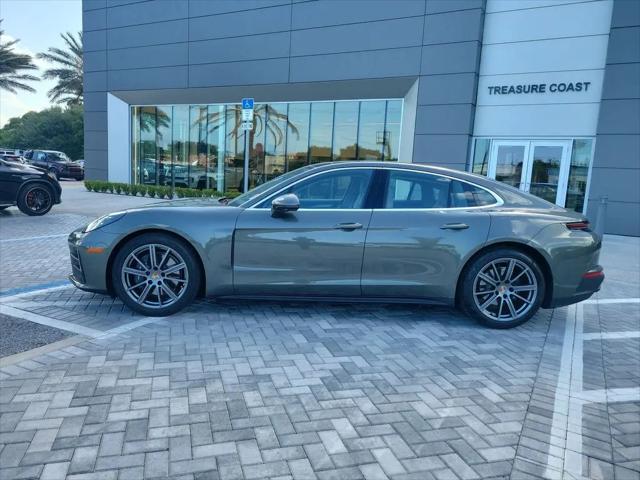 2026 Porsche Panamera 4