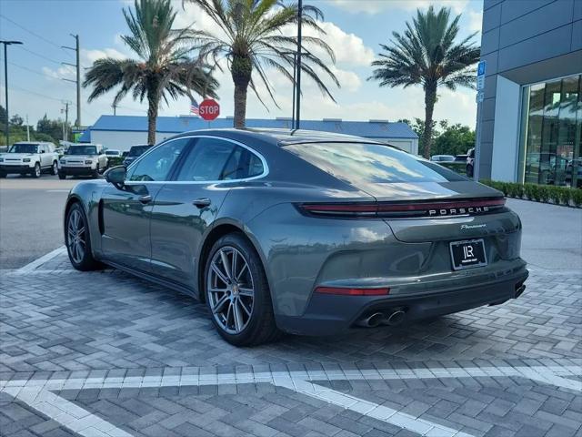 2026 Porsche Panamera 4