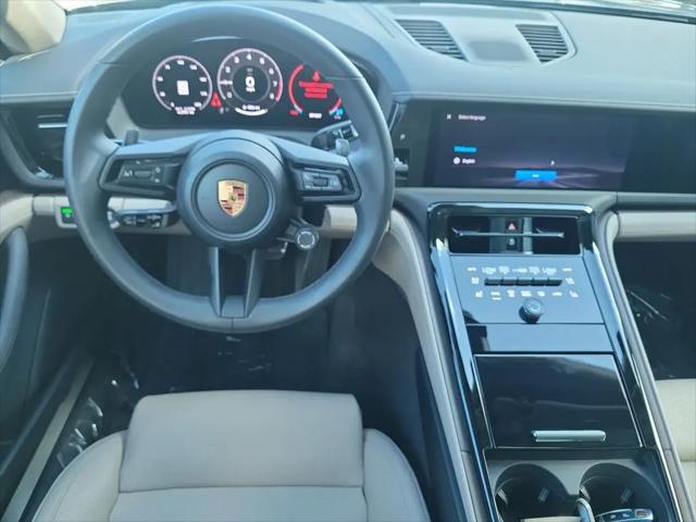2026 Porsche Panamera 4