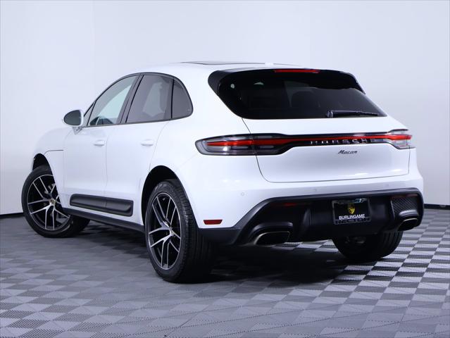 2026 Porsche Macan 4DR AWD