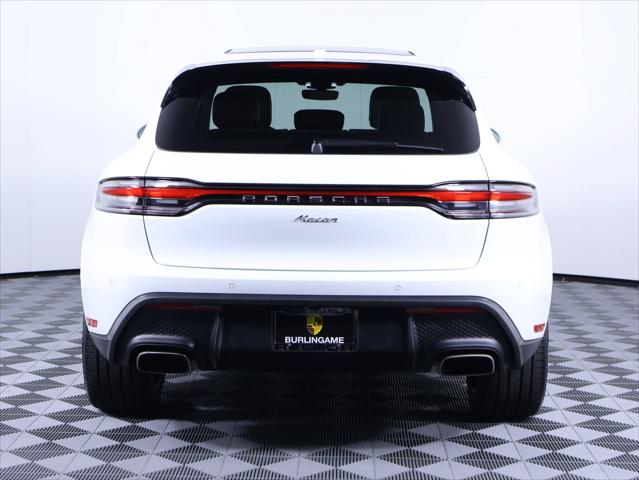 2026 Porsche Macan 4DR AWD
