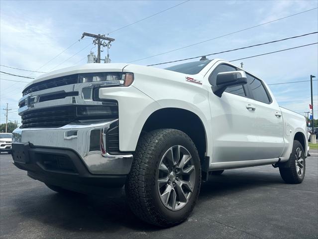 2021 Chevrolet Silverado 1500 4WD Crew Cab Short Bed LT for sale in Clinton, MO