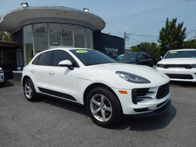 2021 Porsche Macan Macan