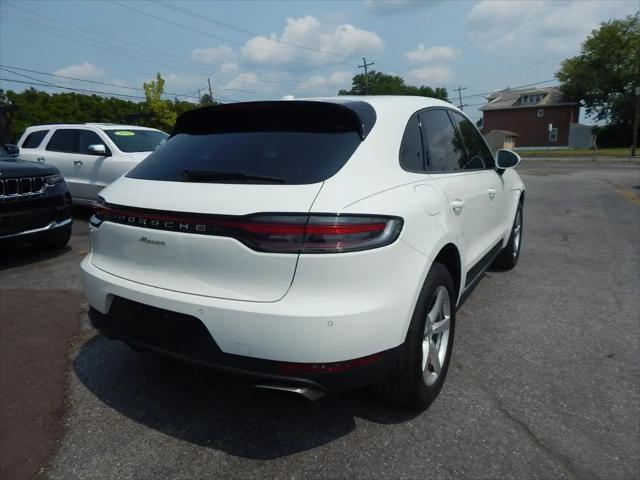 2021 Porsche Macan Macan
