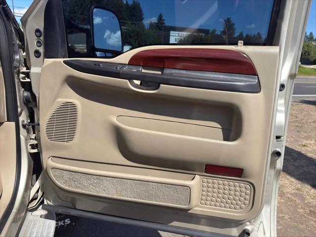 2005 Ford Excursion Limited