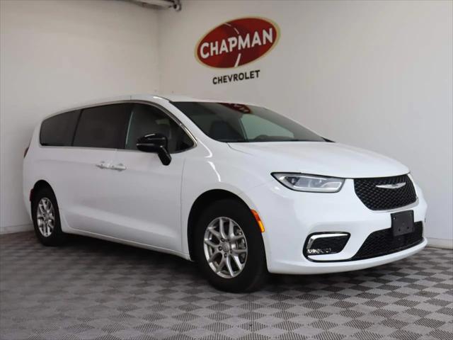 2025 Chrysler Pacifica Select for sale in Tempe, AZ