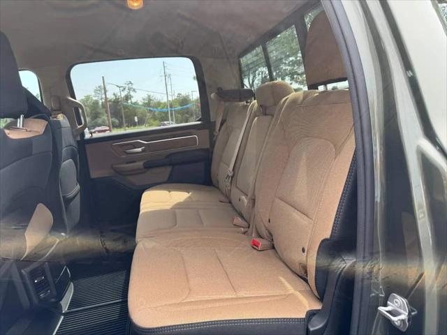 2020 Ram 1500 Big Horn Crew Cab 4x4 5'7" Box