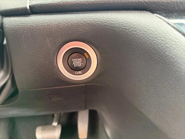 2024 Chrysler Pacifica Hybrid S Appearance Pkg