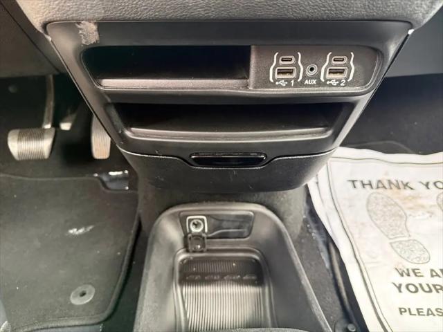 2024 Chrysler Pacifica Hybrid S Appearance Pkg
