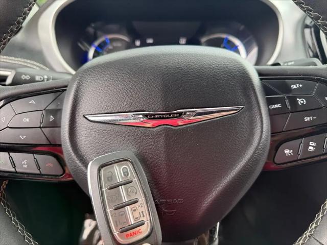 2024 Chrysler Pacifica Hybrid S Appearance Pkg