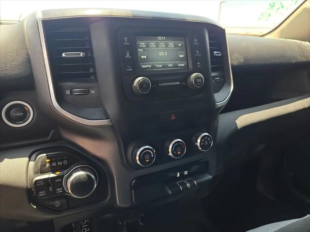2019 Ram 1500 Big Horn/Lone Star Crew Cab 4x4 5'7" Box