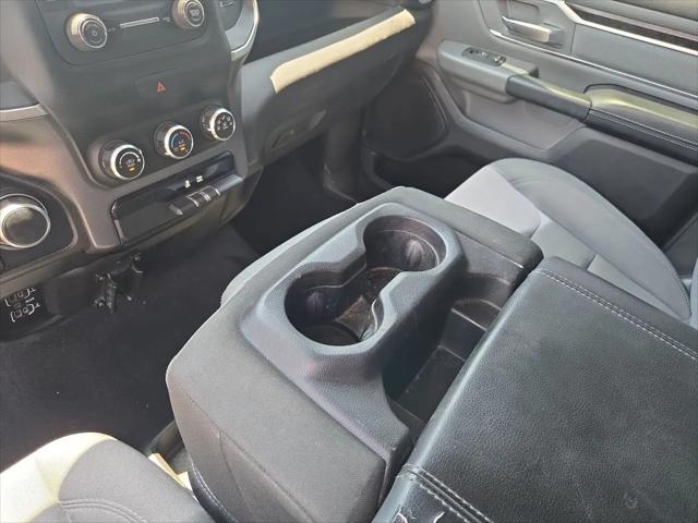 2019 Ram 1500 Big Horn/Lone Star Crew Cab 4x4 5'7" Box