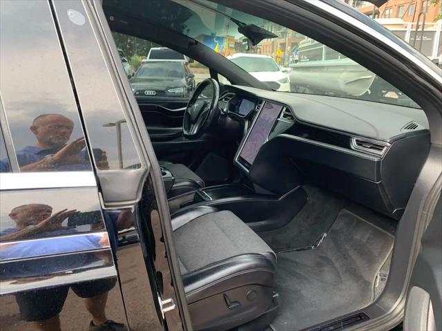 2017 Tesla Model X 75D