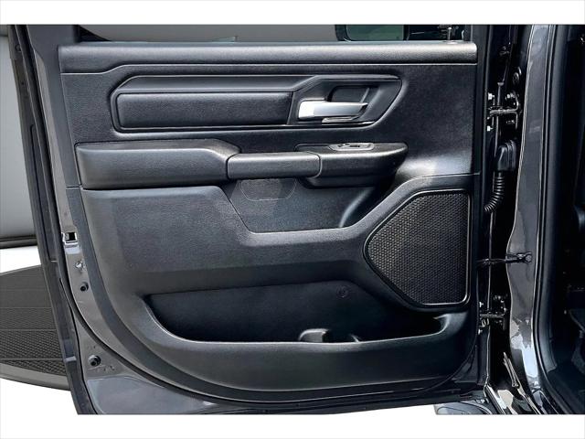 2026 Ram 1500 Express Crew Cab 4x4 57 Box