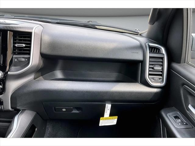 2026 Ram 1500 Express Crew Cab 4x4 57 Box