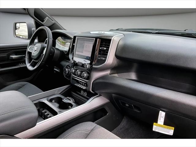 2026 Ram 1500 Express Crew Cab 4x4 57 Box