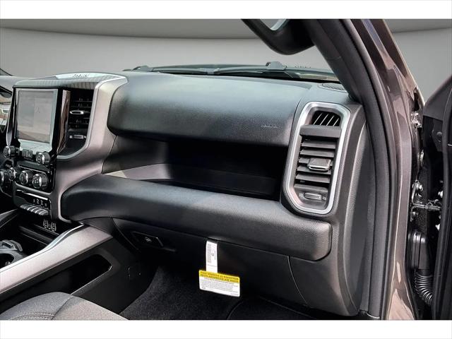 2026 Ram 1500 Express Crew Cab 4x4 57 Box