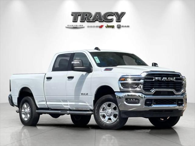 2026 Ram 2500 Big Horn Crew Cab 4x4 64 Box