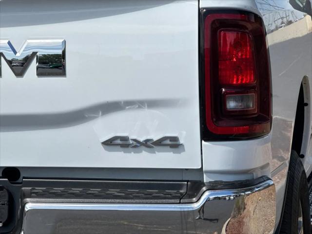2026 Ram 2500 Big Horn Crew Cab 4x4 64 Box