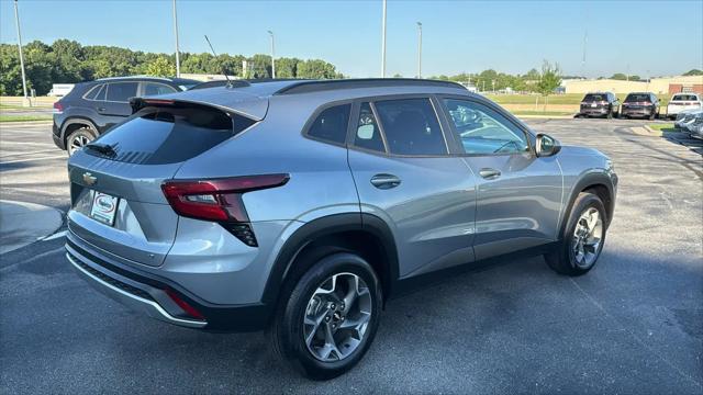2025 Chevrolet Trax FWD LT