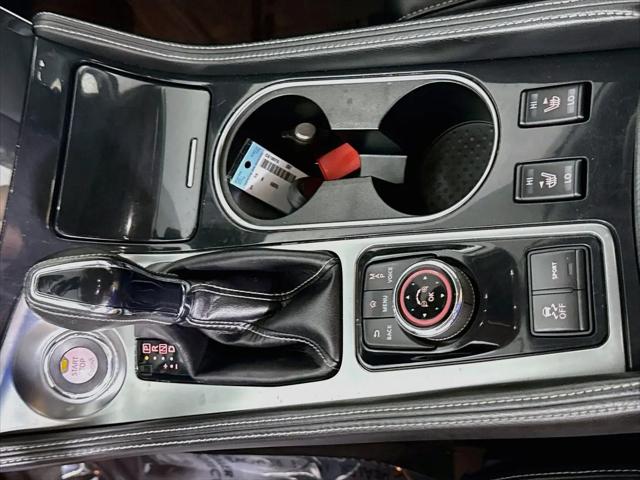 2023 Nissan Maxima SL