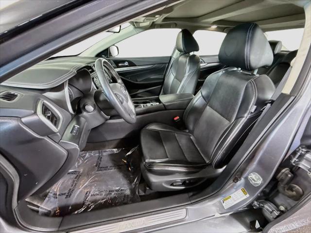 2023 Nissan Maxima SL