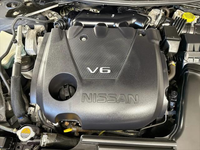 2023 Nissan Maxima SL