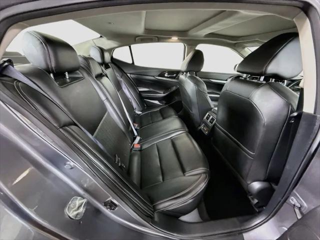 2023 Nissan Maxima SL
