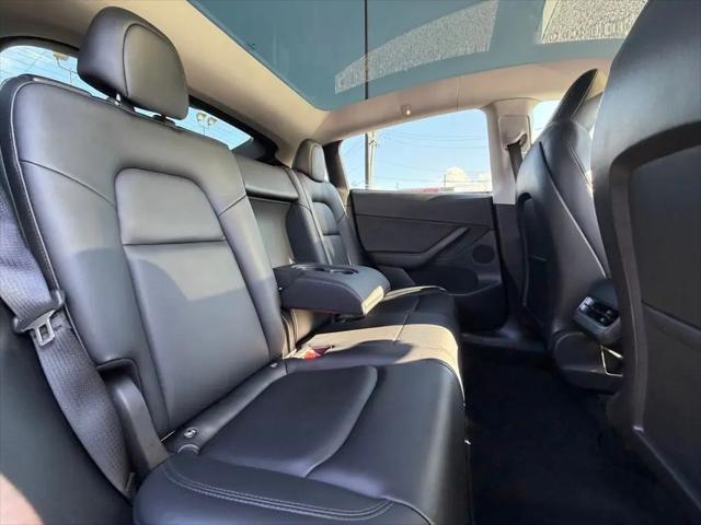 2021 Tesla Model Y Standard Range Rear-Wheel Drive