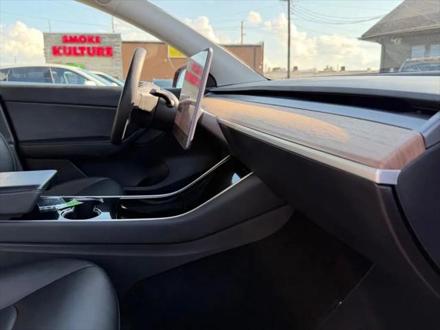2021 Tesla Model Y Standard Range Rear-Wheel Drive