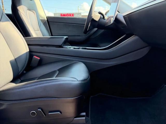 2021 Tesla Model Y Standard Range Rear-Wheel Drive