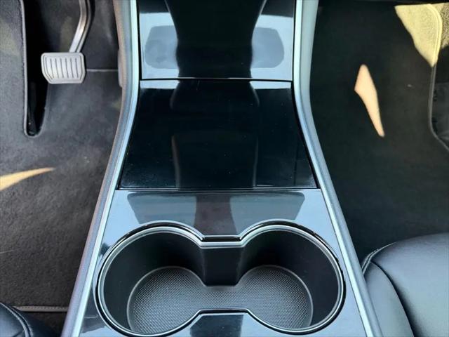2021 Tesla Model Y Standard Range Rear-Wheel Drive